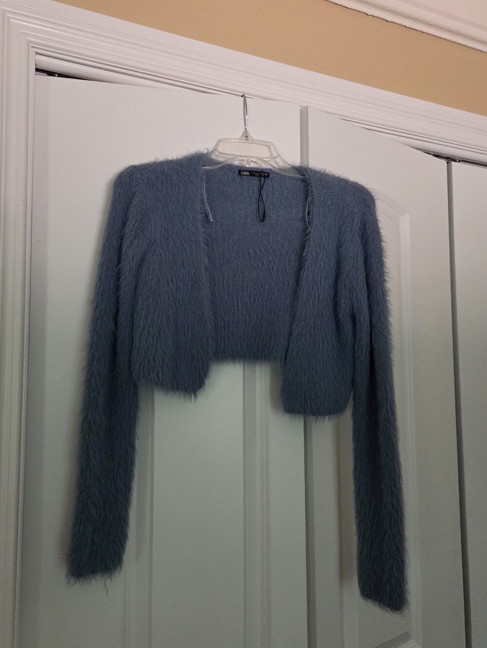 Zara Dusty Blue Fuzzy Cropped Cardigan